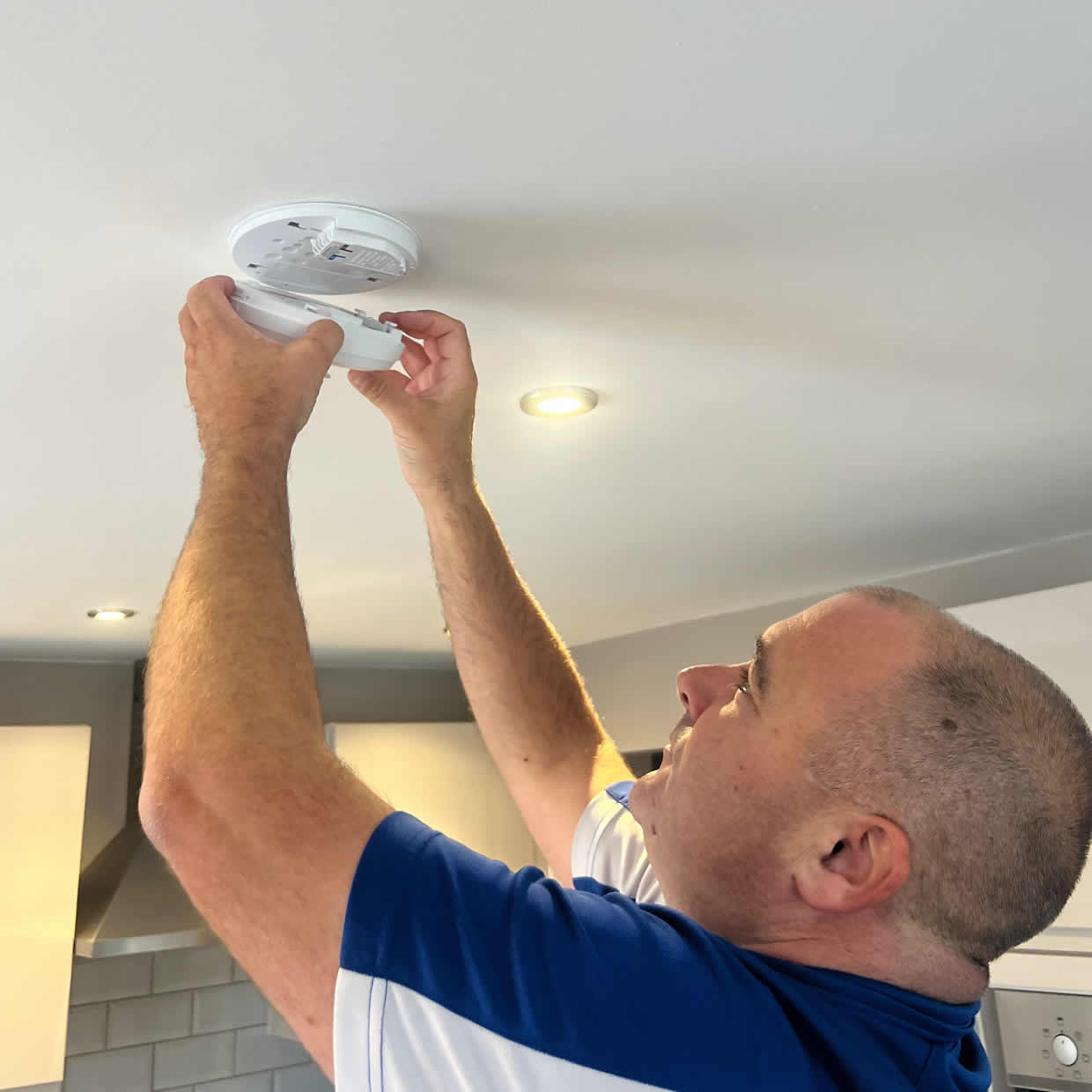 Professional smoke and heat alarm installation in Wakefield